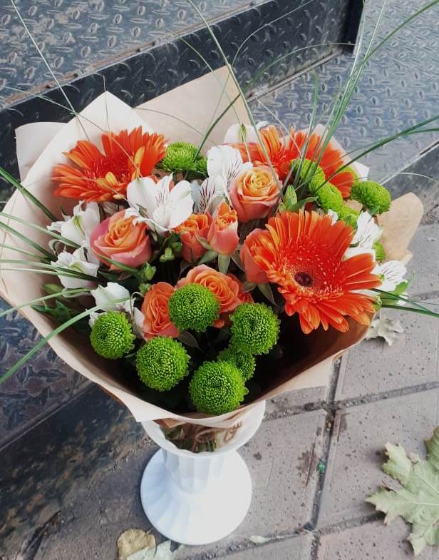 Букет цветов из: Герберы, Хризантемы, Альстромерии и Розы в Павлова