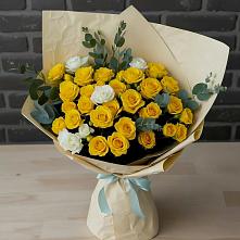 Букет цветов из:  Розы в Павлова