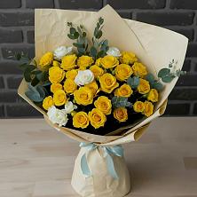 Букет цветов из:  Розы в Павлова