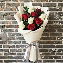 Букет цветов из:  Розы в Павлова