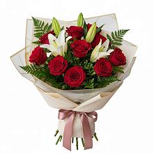 Букет цветов из:  Лилии и Розы в Павлова