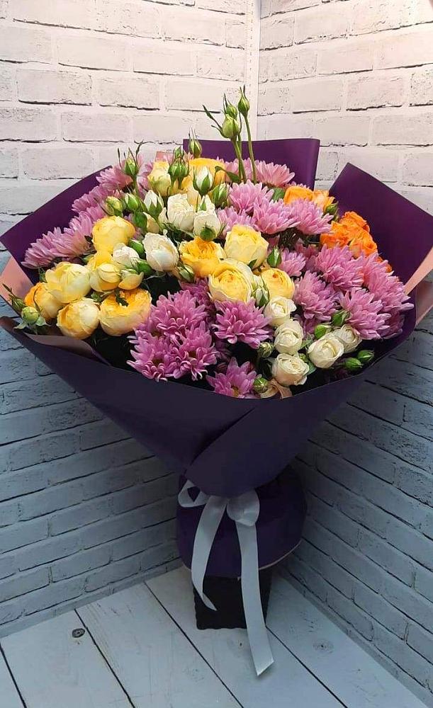 Букет цветов из: Хризантемы и Розы в Павлова