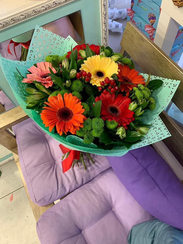 Букет цветов из: Герберы, Хризантемы и Альстромерии в Павлова