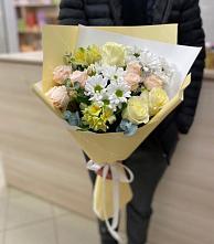 Букет цветов из:  Альстромерии, Розы и Хризантемы в Павлова