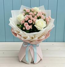 Букет цветов из:  Розы #REPLACE_PRED# Павлова