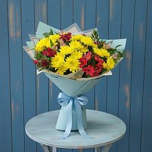 Букет цветов из:  Альстромерии и Хризантемы #REPLACE_PRED# Павлова