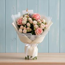 Букет цветов из:  Розы в Павлова