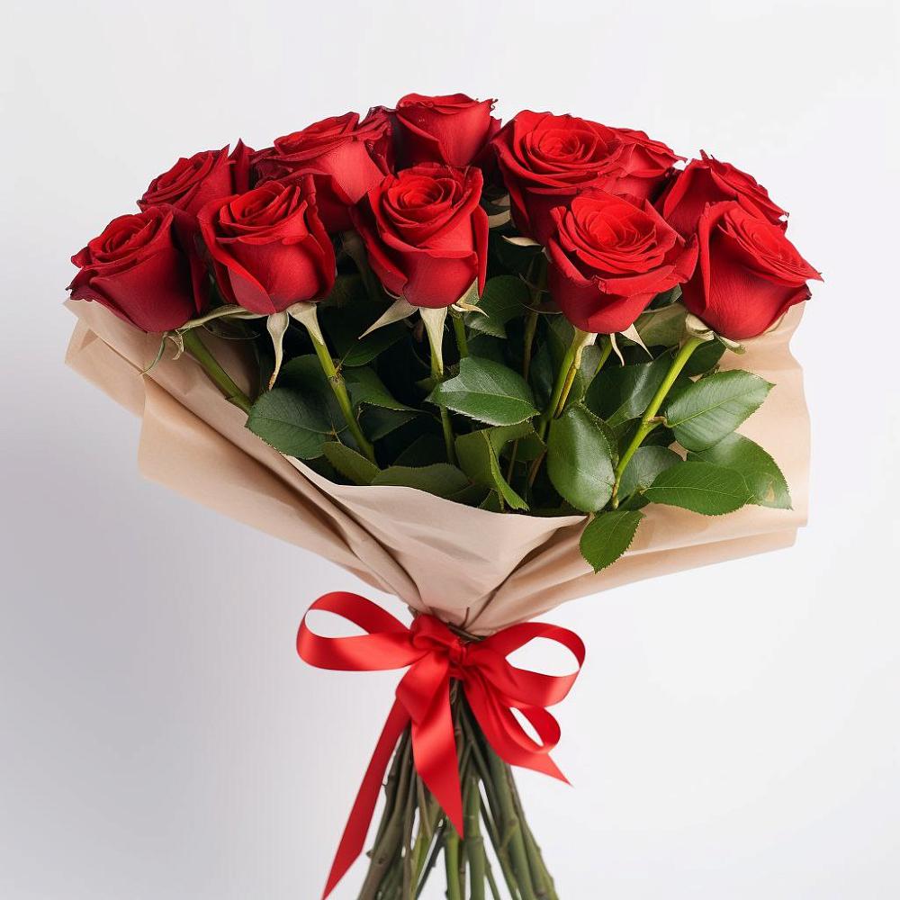 Букет 11 Красных роз Эдлесс Лав в Павлова