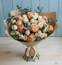 Букет цветов из:  Альстромерии и Розы в Павлова