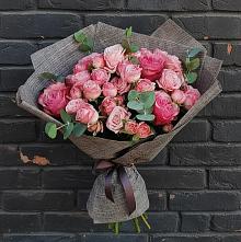 Букет цветов из:  Розы в Павлова