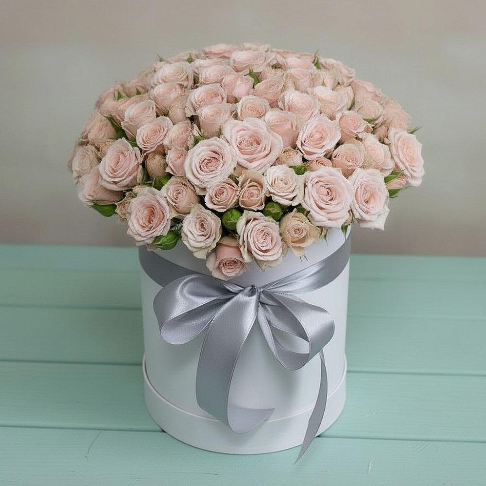 Цветочная композиция из Розы в шляпной коробке в Павлова